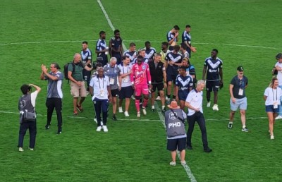 ބަނގުރޫޓުވި ބޯޑޯގެ އާ ފެށުން: ސަލާމަތްވީ ކީޕަރު ޖެހި ގޯލުން