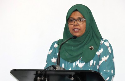 ޖޭއެސްސީއާ އެކު މަސައްކަތްކުރެވޭނެ މާހައުލެއް ނެތް ކަމަށް ވިދާޅުވެ ރިޒްނާ އިސްތިއުފާ ދެއްވައިފި