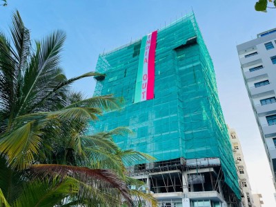 ކޯޓު އަމުރެއްގެ ދަށުން ރައީސް ޔާމީންގެ ގެކޮޅަށް ފުލުހުން ވަދެއްޖެ