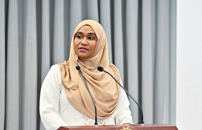 އަނިޔާއިން އެއްކިބާވެފައިވާ މާހައުލެއް ކުދިންނަށް ކަށަވަރު ކޮށްދޭނަން: ފަސްޓް ލޭޑީ