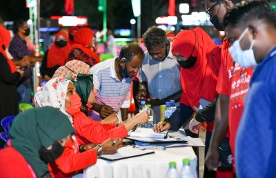 އިންޑިއާއާ ދެކޮޅު ޕެޓިޝަންގައި އެމްޑީޕީގެ ކައުންސިލަރު ޒަމީރު ސޮއިކުރުން އަނބުރާ ގެންދަން ގޮވާލައިފި