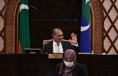 ފަސް މަހަށް ފަހު ނަޝީދު މަޖިލީހުގެ ރިޔާސަތުގައި