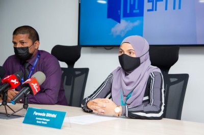 އަޔާދީ ތަކާފުލް އިން ސާޕްލަސްގެ ގޮތުގައި ރެކޯޑް އަދަދެއް