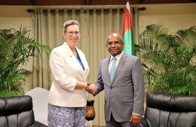 ރާއްޖޭގައި އެމެރިކާގެ އެމްބަސީ ހިންގާނެ ތަނެއް ހޯދަނީ