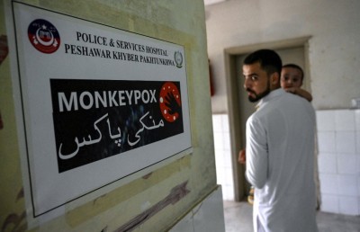 އެމްޕޮކްސް ޖެހިފައިވާ ކަމަށް ބެލެވޭ މީހަކު އިންޑިއާގައި އެކަހެރިކޮށްފި