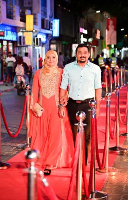 ފިލްމު ޕްރޮމޯޝަނަކަށް ކުރި ސަމާސާ ވިހަވެ މަނިކު ކުރުދޮށިން ދީފި!