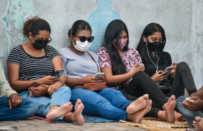 ޓިކެޓް ކިޔުގައި ފޫހިފިލުވުމުގެ ގޮތުން ތާސް ކުޅުމުގައި