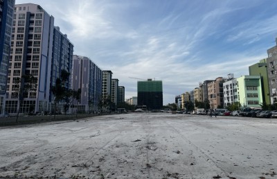 ހުޅުމާލެ ސަހަރާ ކުރިމަތީގައި އޮންނަ 90،000 އަކަފޫޓުގެ ބިން ޕާކިން އަށް ދޭން ނިންމައިފި