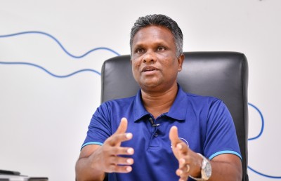 ކުންފުނިތައް ސިޔާސީ ކުރުމުގެ ބުރަ މިހާރު އުފުލޭވަރެއް ނޫން