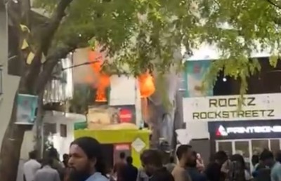 ބިދޭސީން ހިންގާ ކެފޭއެއްގައި ރޯވެއްޖެ