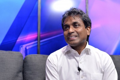 ޕްރޮފެސަރު އުގައިލްގެ ކުޑައިރުގެ ޢީދު ހަނދާންތައް ކިޔައިދެއްވައިފި