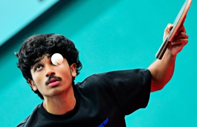 ފެނުނީ މުޅިން ތަފާތު އަޚްޔާރެއް، "ޓީޗަރު" ބަލިކޮށް އެންމެ އުހަށް!