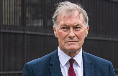 ޑޭވިޑް އަވަހާރަކޮށްލުން އިސްލާމީ ހަރުކަށި ފިކުރާ ގުޅުވައިފި