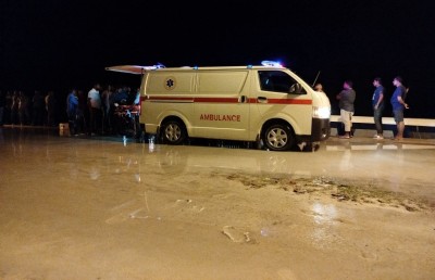 ޒަކިއްޔާގެ ހަށިގަނޑު މާލެއަށް ގެންނަނީ