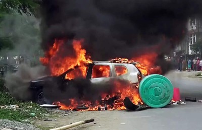 އިންޑިއާގެ ސްޓޭޓެއްގައި ހިންދޫންނާއި ކްރިސްޓިއަނުން "ހަނގުރާމަ" ކުރަނީ