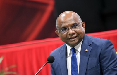 ފަގީރުކަން ނައްތާލުމަށް ނާޒުކު ހާލަތުގައި ތިބި މީހުންނަށް އެހީވާންޖެހޭ: ޝާހިދު