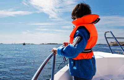 ލައިފް ޖެކެޓް އަޅަން ލާޒިމްވާ ގޮތަށް ގަވައިދު ބަދަލުކުރަން ލަފާ ދިންތާ ދެ އަހަރު!