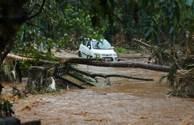 ކެރެލާގައި ފެންބޮޑުވެ ފަސް މީހުން މަރުވެއްޖެ