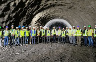 ތިލަމާލެ ބްރިޖުގެ ޕްރޮޖެކްޓު މޮނިޓަރިން ކޮމިޓީ ބައްދަލުވުމަށް މިނިސްޓަރު އިންޑިއާގައި