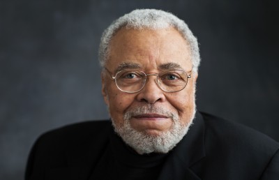 ޑާތު ވޭޑާ އާއި މުފާސާއަށް އަޑު އެޅި ޖޭމްސް އާލް ޖޯންސް މަރުވެއްޖެ