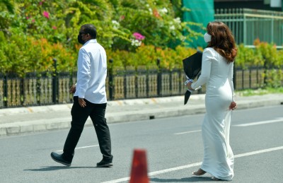 ހަމަ ބުނެލާއިރަށް ކައިވެނި ރުޖޫއަވާނެތަ؟