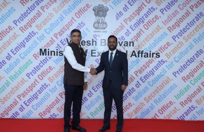 ތިލަމާލެ ބްރިޖުގެ ޕްރޮޖެކްޓު މޮނިޓަރިން ކޮމިޓީ ބައްދަލުވުމަށް މިނިސްޓަރު އިންޑިއާގައި