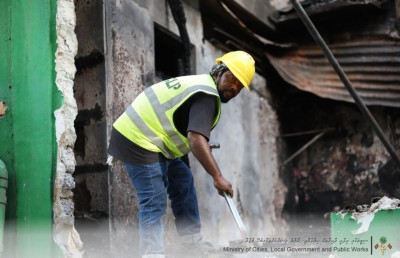 އަލިފާނުގެ ހާދިސާ ހިނގި ކެފޭ ހުރި އިމާރާތް ތަޅާ ނިންމާލައިފި