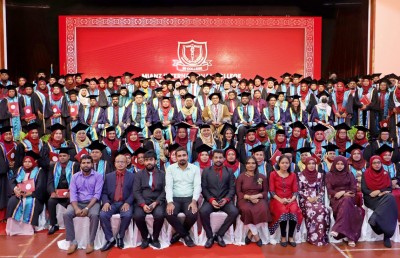 މައި ކޮލެޖުގެ 1،580 ކުއްޖަކު ދަސްވެނިވިއްޖެ