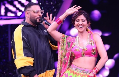 ޝިލްޕާއާ އެކު "އައިޖީޓީ" ޖަޖެއްގެ ގޮތުގައި ބާދްޝާ