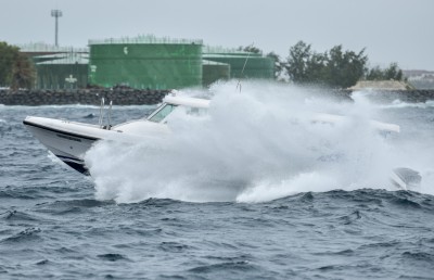 ލައިފްޖެކެޓް ނުހުންނަ ކަނޑުއުޅަނދުފަހަރުގެ ސެޓްފިކެޓް ބާތިލްކުރަނީ