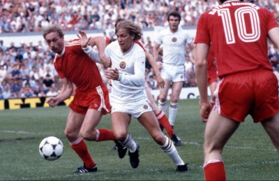 ގޭތެރެއަށް ވެއްޓި ބޮލަށް ލިބުނު އަނިޔާގައި ވިލާގެ ލެޖެންޑް ގެރީ ޝޯ މަރުވެއްޖެ