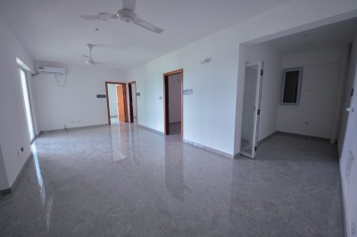 މާލޭގައި ދިރިއުޅޭތާ 15 އަހަރުވެފައިވާ މީހުންނަށް ވިނަރެސްއިން 100 ފްލެޓު ހާއްސަކޮށްފި