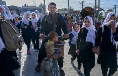 އަފްގާނުގައި އަންހެން ކުދިންނަށް ކިޔަވައިދޭން ފަށަނީ