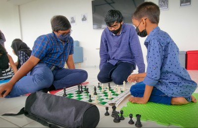 އުގެއިލް ފައުންޑޭޝަންގެ "ލީޑާސް އޮފް ޓުމޯރޯ" ގައި ބައިވެރިވުމުގެ ފުރުސަތު