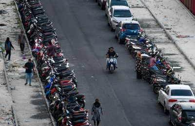 މާލެއަކީ ޓޯޔާޑެއް؛ އޮތީ ވެހިކަލް ޖަމާކުރުމާއި ނައްތާލުން!