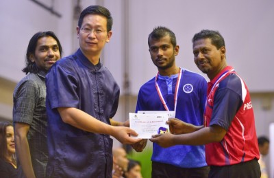 ގައުމަށް ހޯދައިދޭ ޝަރަފާއި ރީތި ނަމުގެ ބަދަލަކީ "ނާށިގަނޑު" ހިފައިގެން ނުކުތުންތަ؟