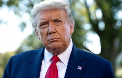 "ޓްރުތު ސޯޝަލް" ގެ ނަމުގައި ޓްރަމްޕްގެ އެޕެއް ލޯންޗް ކުރައްވަނީ