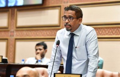 ބޮޑު ކުށެއް ކޮށްފިނަމަ ވަކީލުކަން ކުރުމުގެ ހުއްދަ ބާތިލްކުރަން އިސްލާހެއް ހުށަހަޅައިފި