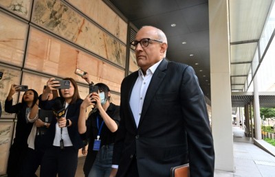 ސިންގަޕޫރުގެ ކުރީގެ ޓްރާންސްޕޯޓް މިނިސްޓަރު ރިޝްވަތުގެ ދައުވާތަކަށް އިއުތިރާފްވެއްޖެ