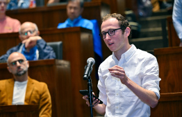 އިންޑިއާއާ މައްސަލައެއް ނެތް، އެއްވެސް ގައުމެއްގެ ސިފައިން ރާއްޖޭގައި ތިބުމަށް ދިވެހިން ނޭދޭ: ރައީސް