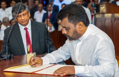 އިގްތިސާދީ ގޮންޖެހުންތަކަށް ޖާދޫގެ ހައްލެއް ނުހޯދޭނެ: އަނޫރާ