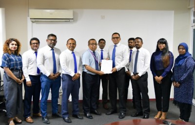 އެމްއެންޕީ ރަޖިސްޓްރީކޮށް، ޕާޓީތަކުގެ ދަފްތަރުގައި ހިމަނައިފި