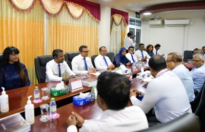 އެމްއެންޕީ ރަޖިސްޓްރީކޮށް، ޕާޓީތަކުގެ ދަފްތަރުގައި ހިމަނައިފި