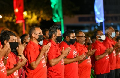 ޔޫޓީއެފް އެއްބަސްވުން ގާނޫނުއަސާސީއާ ހިލާފް، އެއިން ސިޔާދަތީ ބާރު ގެއްލޭ: އިދިކޮޅު