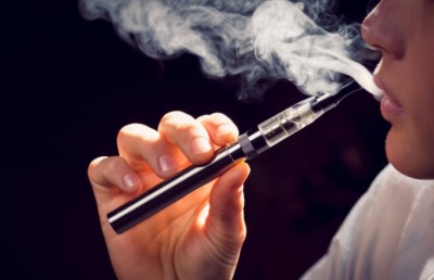 ރާއްޖޭގައި ވޭޕް މަނާކުރަން ގޮވާލައި ވަރުގަދަ ކެމްޕޭނެއް