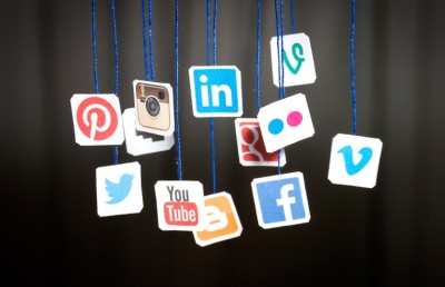 ޓެކް ކުންފުނިތަކާ ދެކޮޅަށް އޮސްޓްރޭލިއާ އިން ހަރުކަށި ބިލެއް