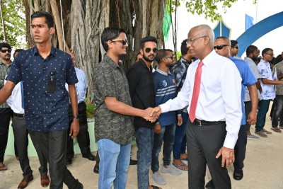 ރަށަކަށް ހަގީގީ ތަރައްގީ ލިބޭނީ ފަންނީ ވަޒީފާތަކަށް އެ ރަށުގެ ރައްޔިތުން ހަމަޖެހުމުން: ރައީސް