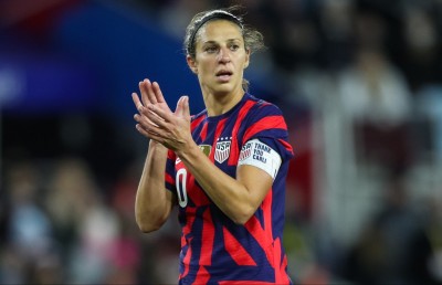 ކާލީ ލޮއިޑް 316 މެޗު ކުޅެދިނުމަށް ފަހު ގައުމީ ޓީމަށް ކުޅުން ހުއްޓާލައިފި