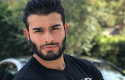 ބްރިޓްނީގެ ލޯބިވެރިޔާ އަށް ގިބްސަނާ އެކު ފިލްމެއް