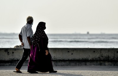 ގަދަރުވެރިކަމާ އެކު ދުވަސްވުން